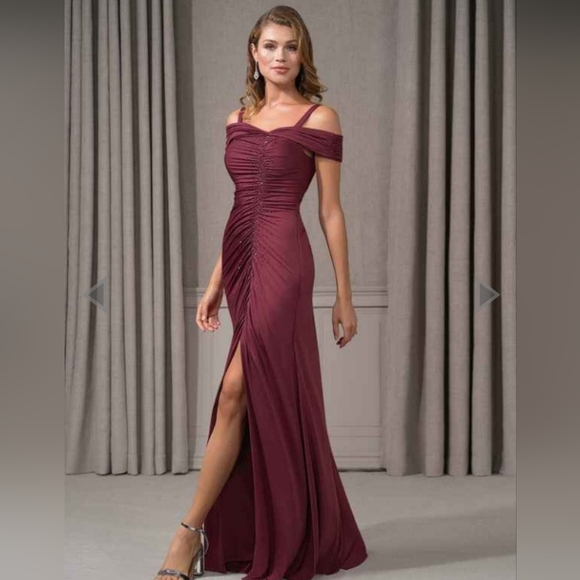 Azazie York Mulberry Off-Shoulder Floor-Length Evening Gown Dress - Picture 3 of 16